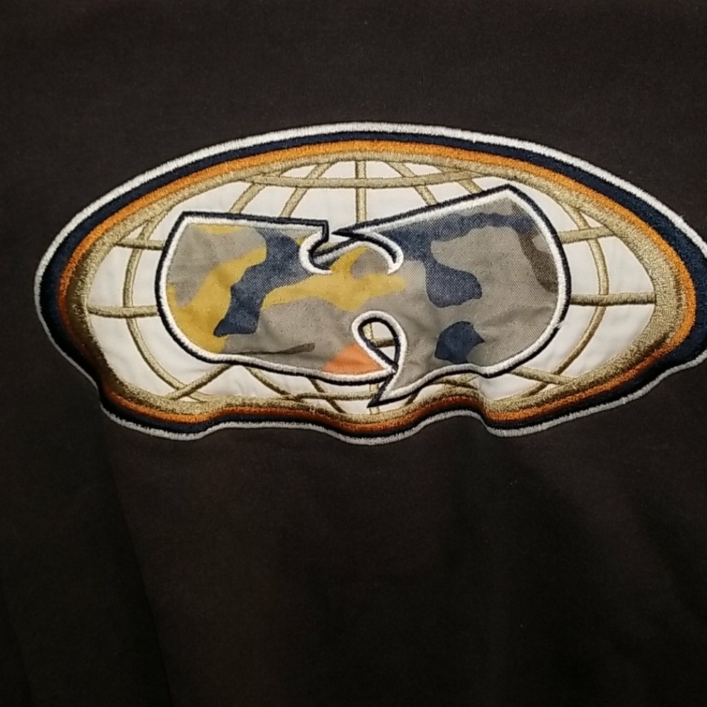 Wuwear sweatshirt